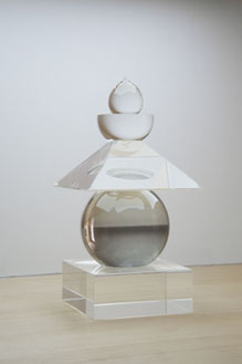 «Thirty Three Seascapes Inlayed Five Layered Chrystal Pagoda», Pagoda 2010, Seascape: Boden Sea, Uttwil, 1993, optical glass, black and white film